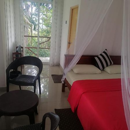 Isuru Homestay Ella Εξωτερικό φωτογραφία